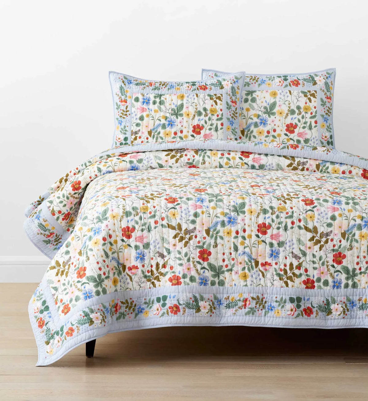 Cotton Quilt - Strawberry Fields
