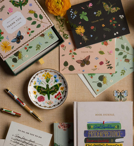 Keepsake Card Box - Curio
